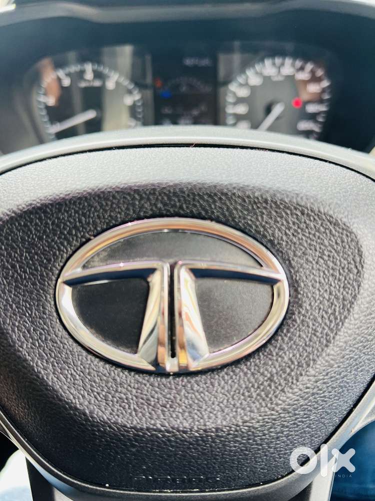 Tata Altroz Xm Plus Icng, 2021, Cng & Hybrids