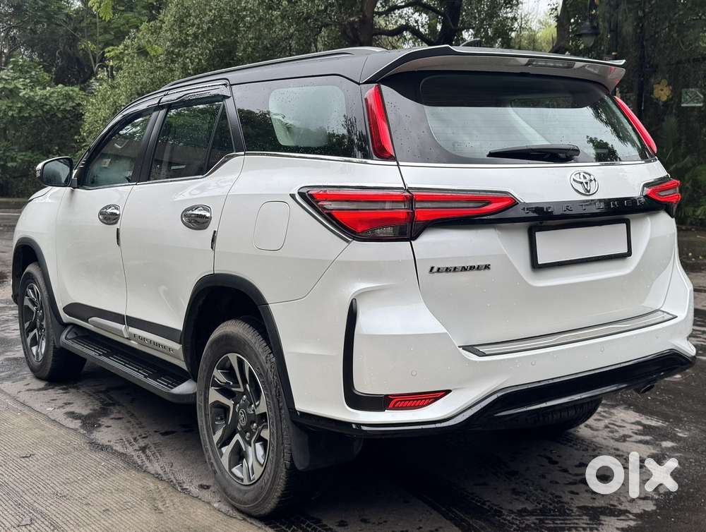 Toyota Fortuner Legender 4x2 At 2.8, 2024, Diesel