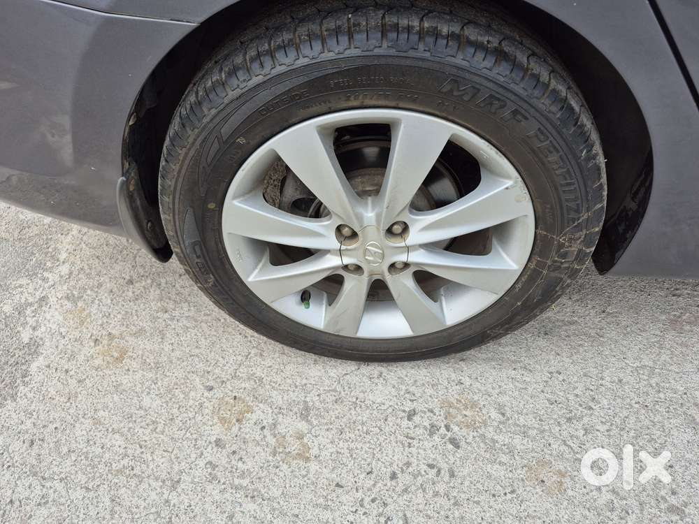 Hyundai Verna Vtvt 1.6 Sx, 2012, Petrol