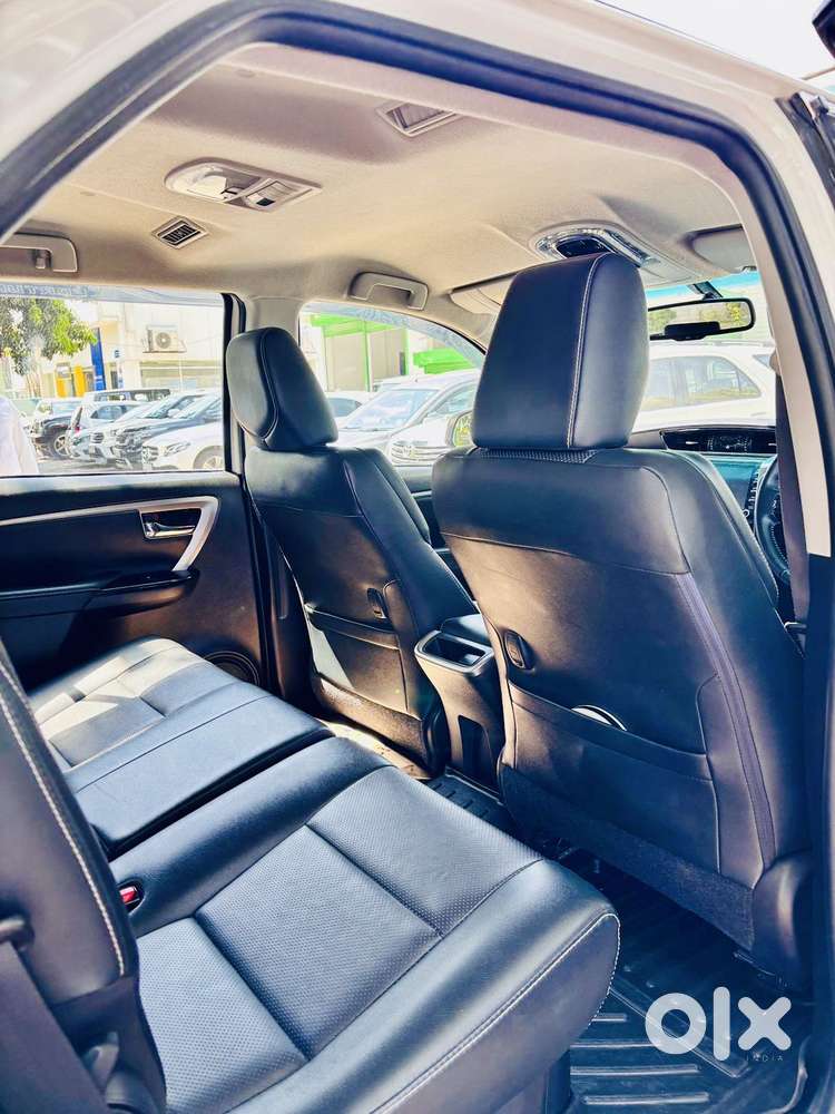 Toyota Fortuner 4x2 At 2.8 Diesel, 2022, Diesel