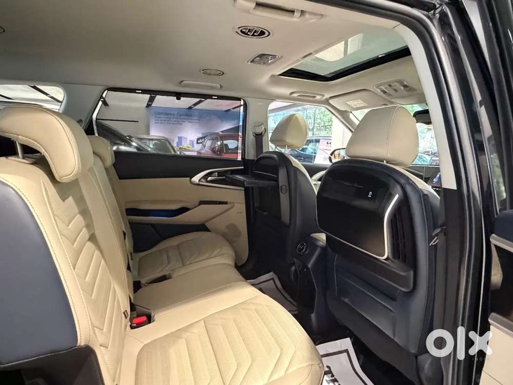 Kia Carens 1.5 Luxury Plus Diesel At 7 Str, 2023, Diesel