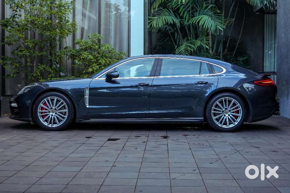 Porsche Panamera Turbo, 2018, Petrol