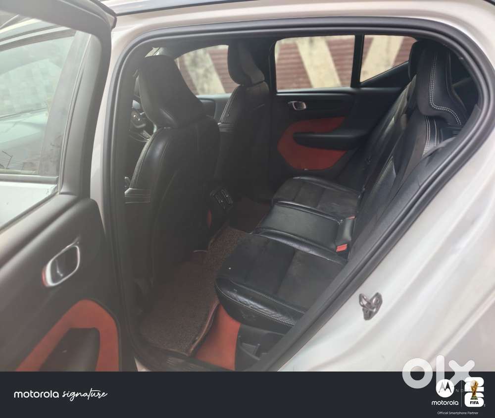 Volvo Xc40 D4 Momentum, 2019, Diesel