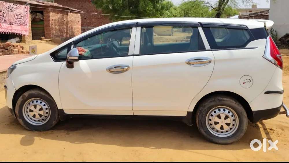 Mahindra Marazzo 2019 Diesel 185000 Km Driven Very Good Condition