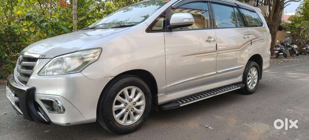 Toyota Innova 2.5 Zx 7 Str Bs-iv, 2014, Diesel