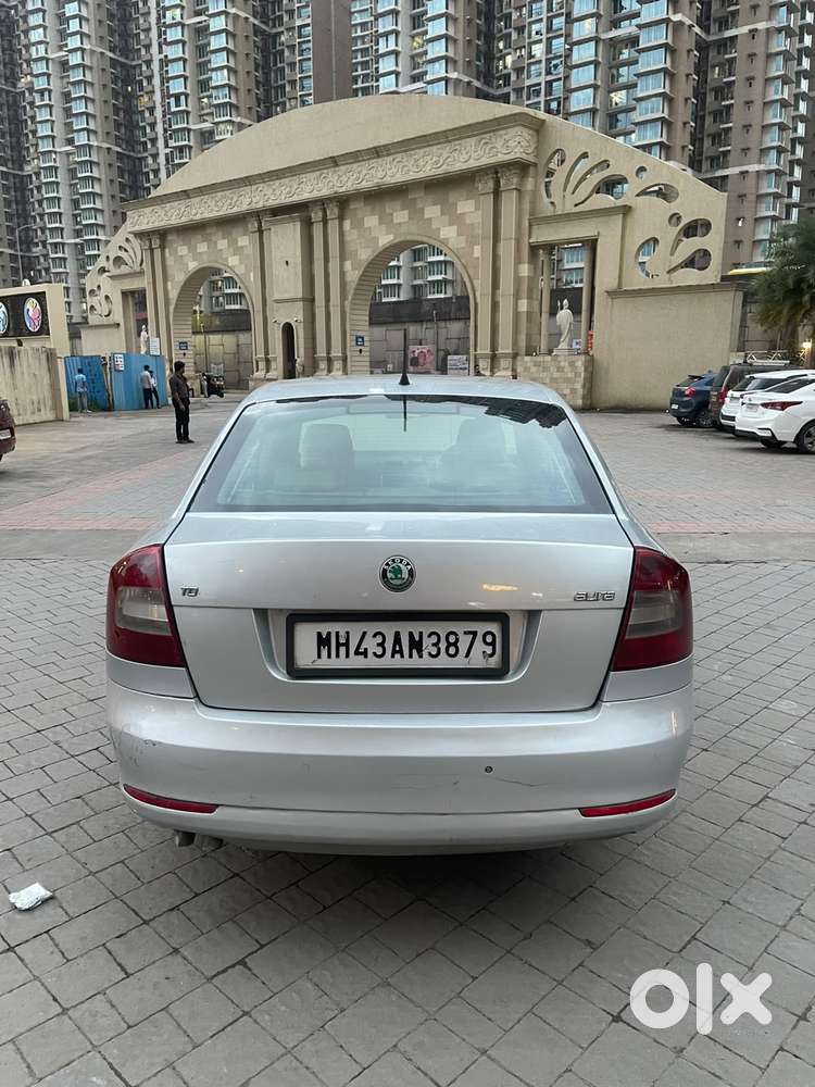Skoda Laura Ambiente 2.0 Tdi Cr Manual, 2013, Diesel