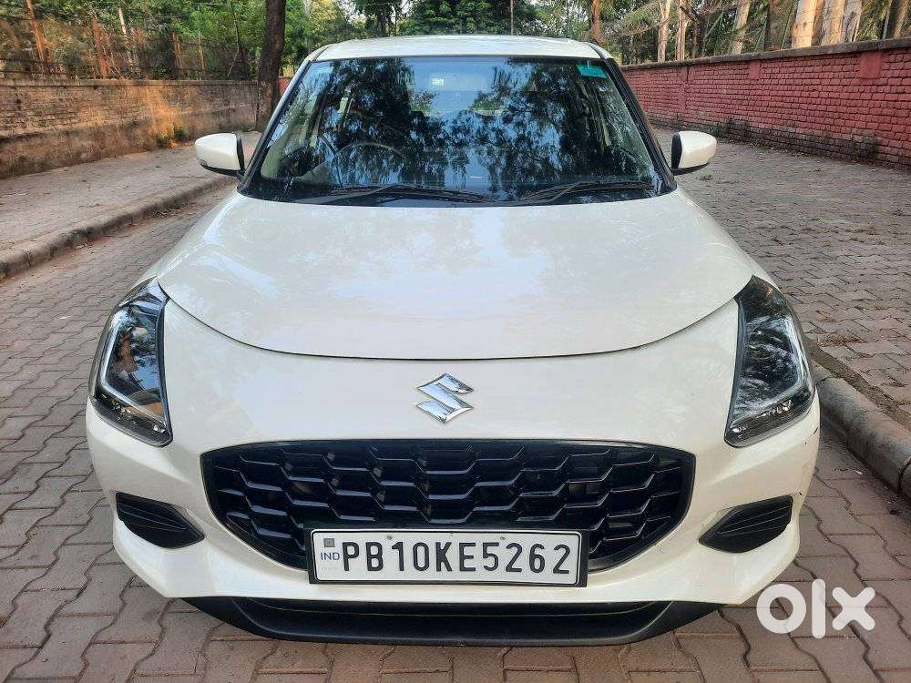 Maruti Suzuki Swift Vxi Ags, 2025, Petrol