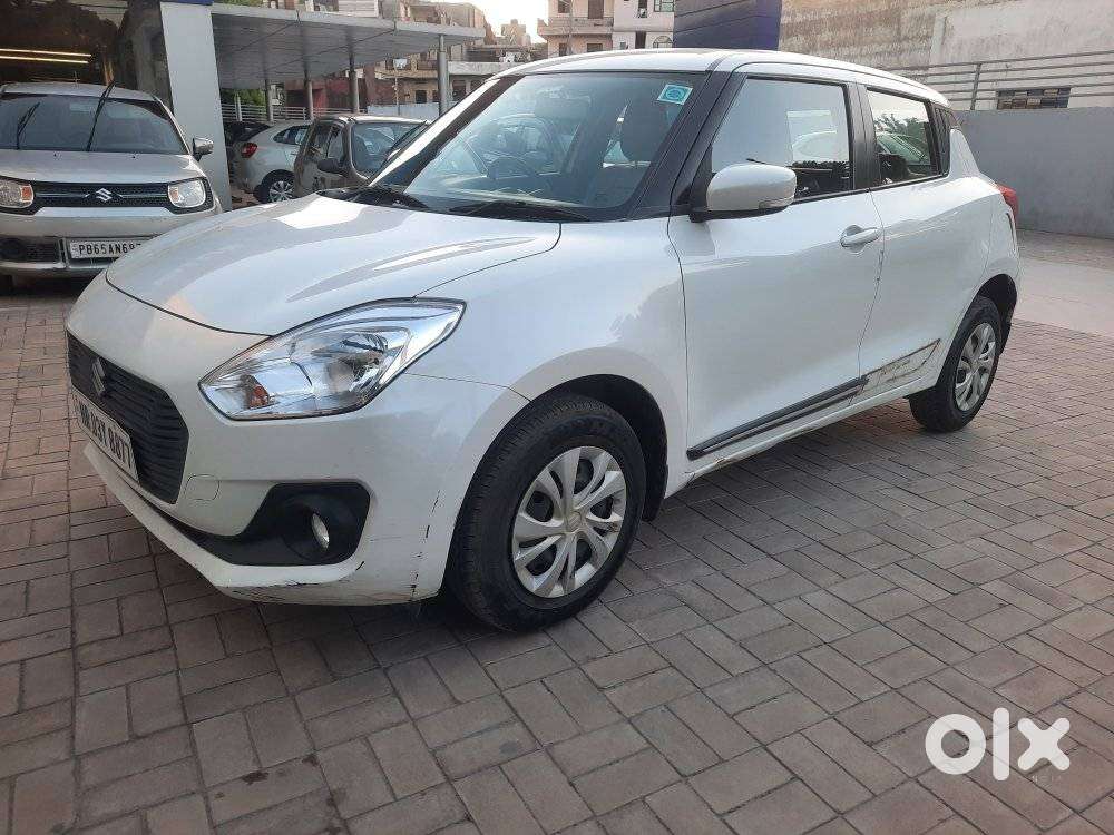 Maruti Suzuki Swift Vxi + Manual, 2019, Petrol