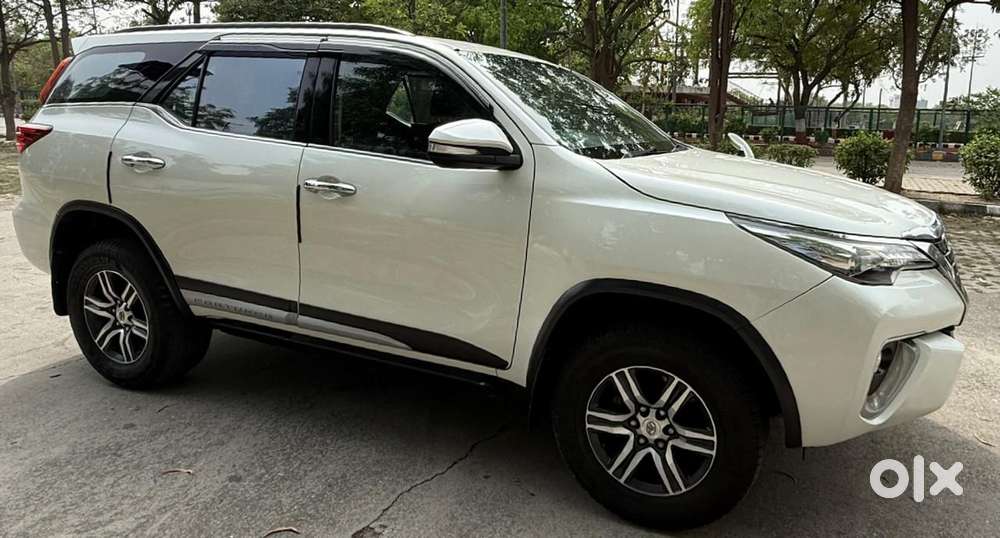 Toyota Fortuner 4x2 At 2.8 Diesel, 2017, Diesel