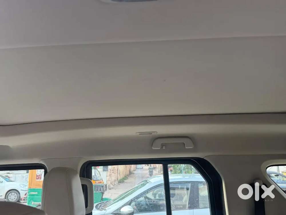 Mahindra Thar Roxx Diesel 2025