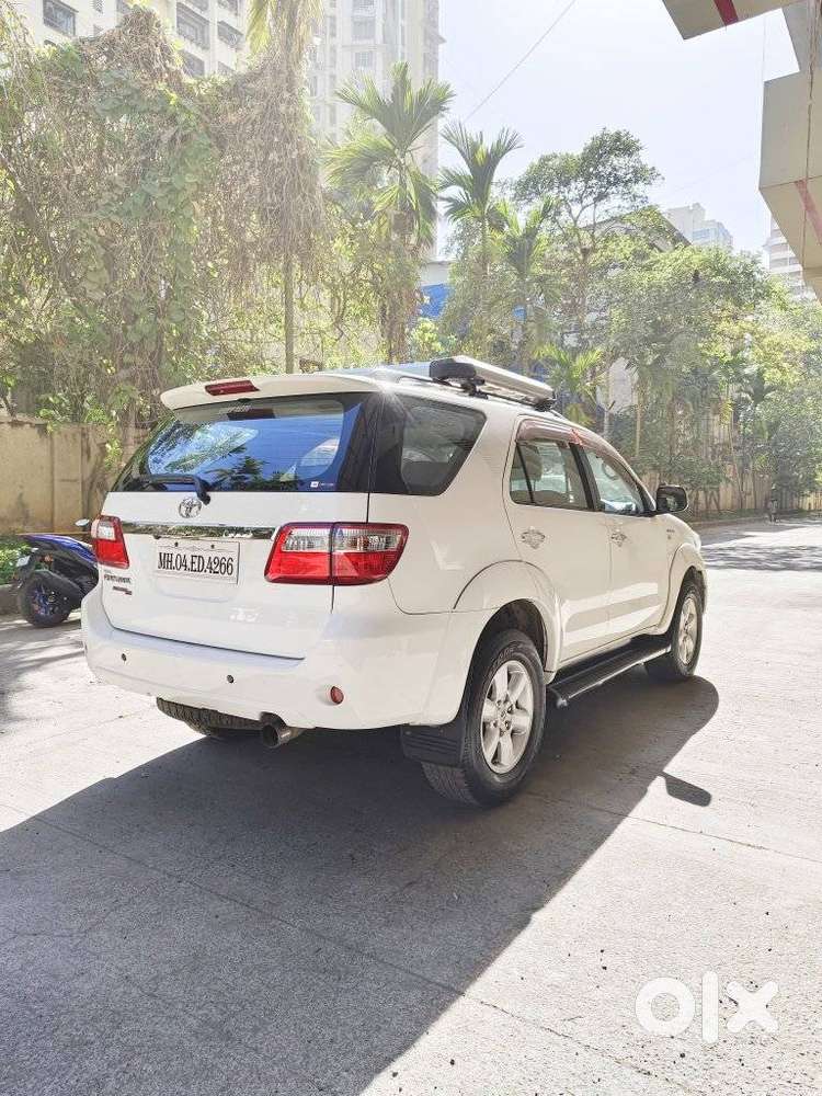 Toyota Fortuner [2009-2012] 3.0 4x4 Mt, 2009, Diesel