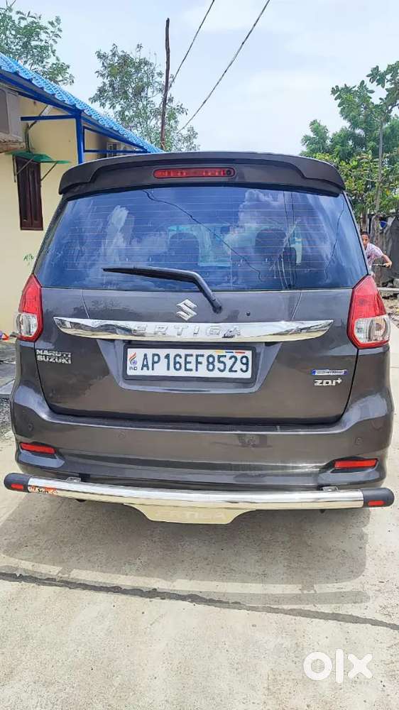 Maruti Suzuki Ertiga 2017 Diesel 144000 Km Driven