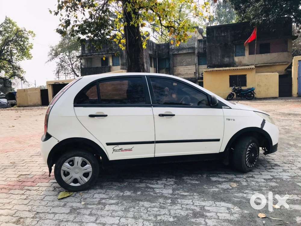 Tata Indica Vista 2011 Petrol Well Maintained