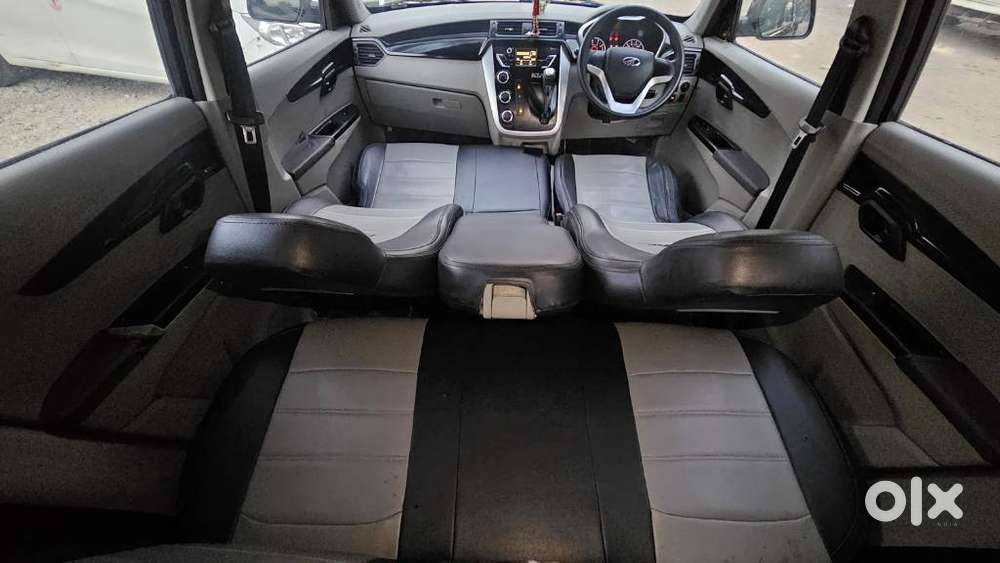 Mahindra Kuv 100 2016-2017 Mfalcon D75 Anniversaryedition, 2016, Die..