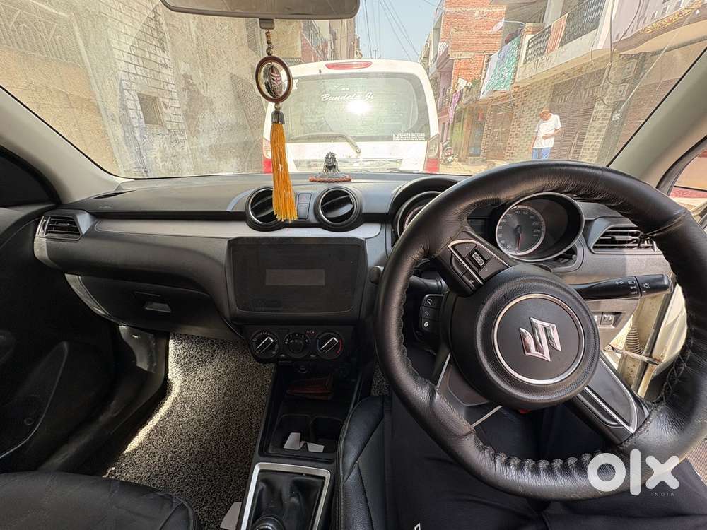 Maruti Suzuki Swift Vxi 2023 Petrol