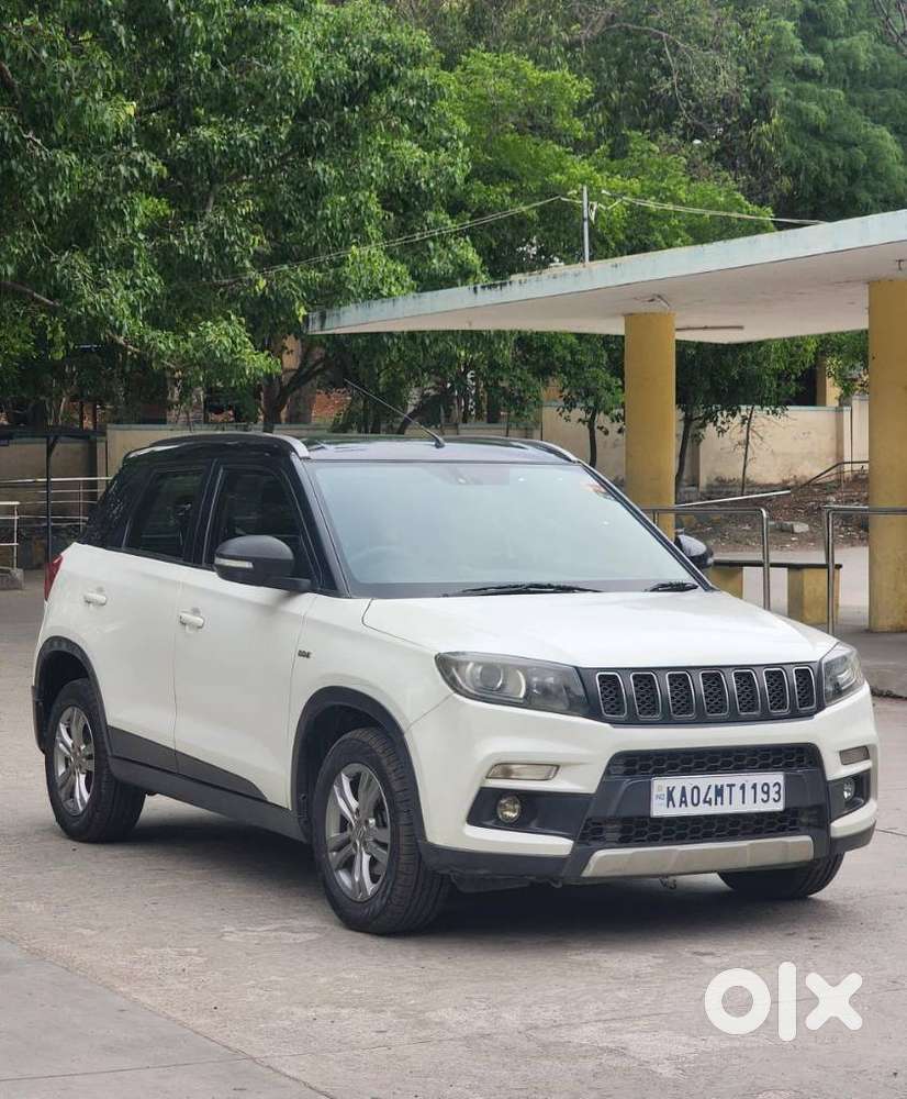 Maruti Suzuki Brezza Zdi+ Dual Tone, 2017, Diesel