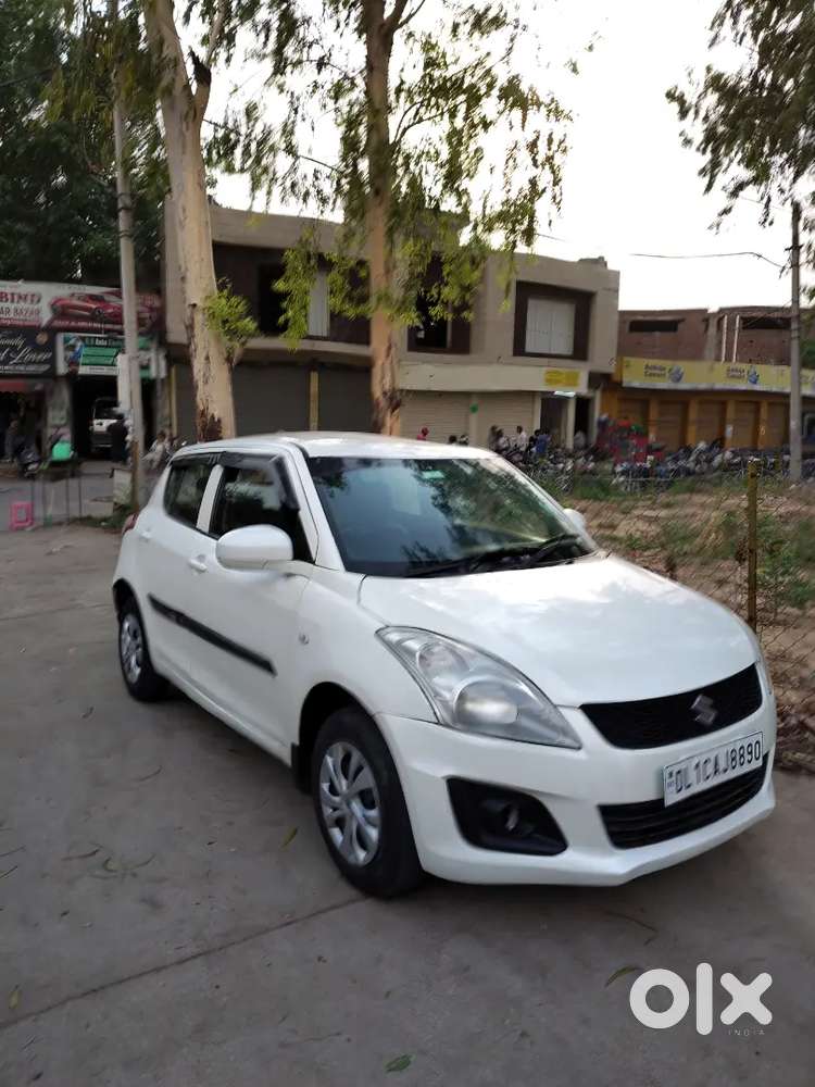 First Owner 2015 Model Swift Cng On Paper 35+ Average