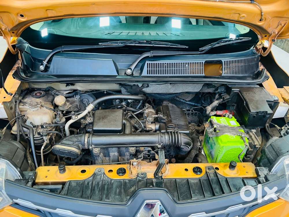 Renault Triber Rxz Easy-r Amt, 2020, Petrol
