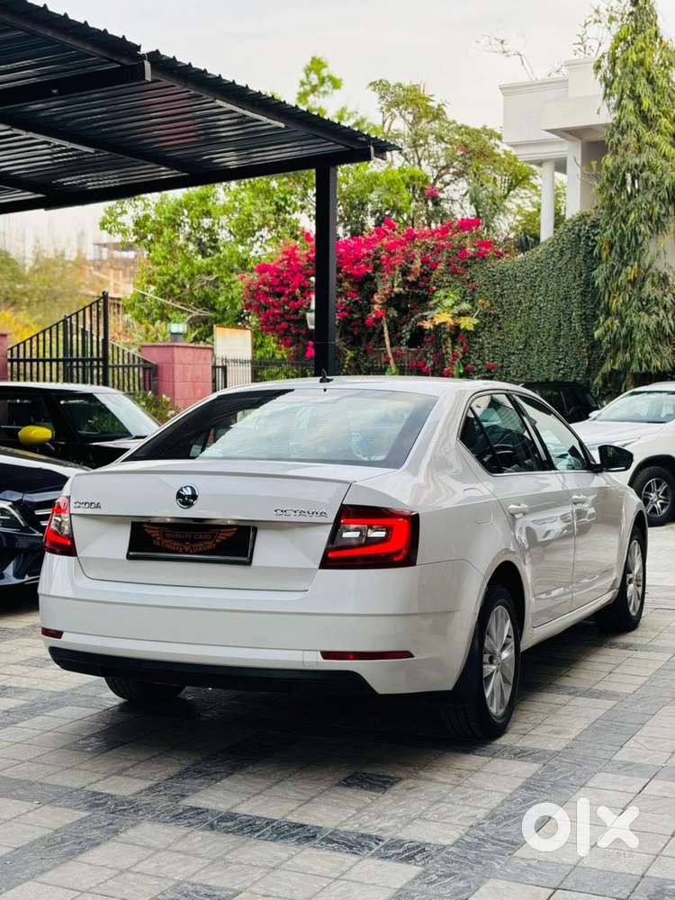 Skoda Octavia 1.8 Tsi At L K, 2018, Petrol