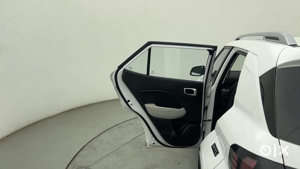 Hyundai Venue 1.0 Sx (o) Turbo Dct, 2024, Petrol