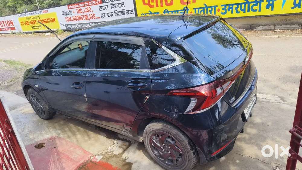 Hyundai New I20 2023 Petrol 33000 Km Driven