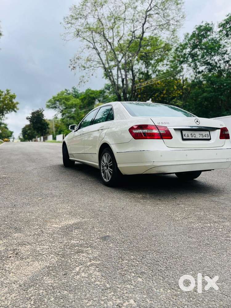 Mercedes-benz E-class 2012