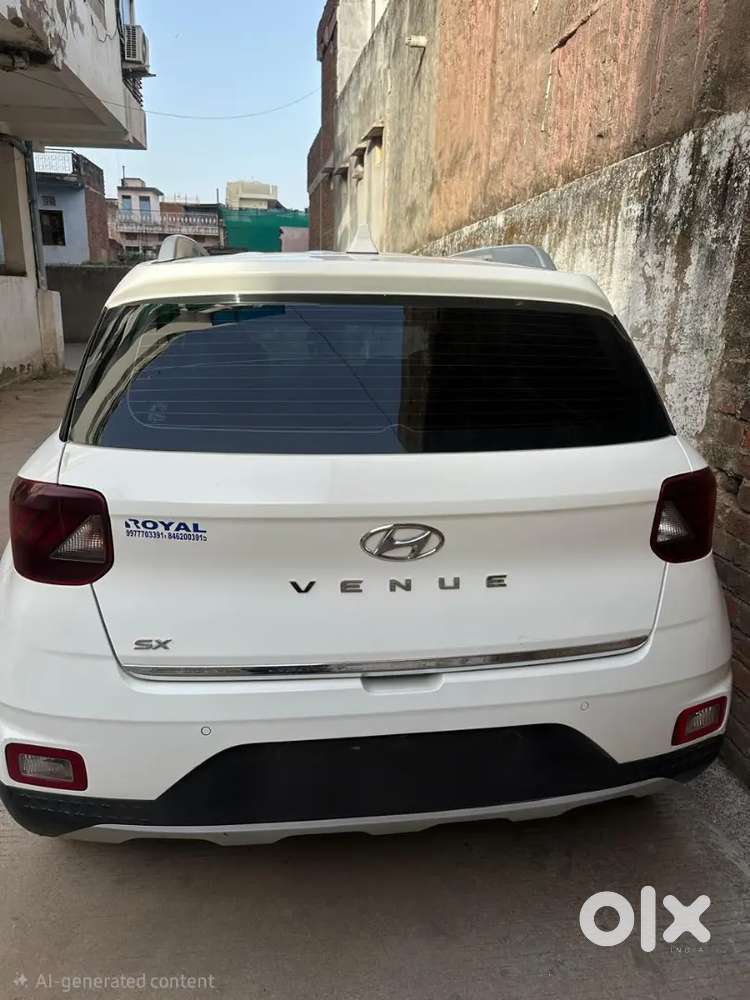 Hyundai Venue 2021 Diesel Well Maintained In Good Condition