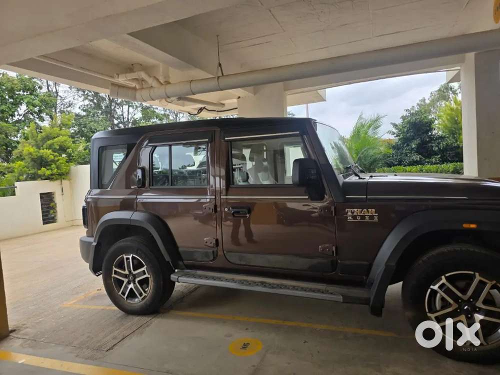 Mahindra Thar Roxx Mx5 2025 A2z Showroom Record Available