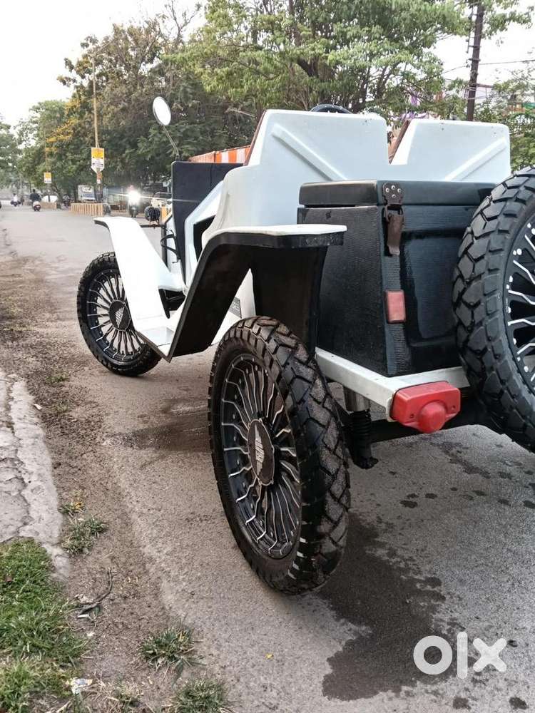 Green Master Electric Vintage Car