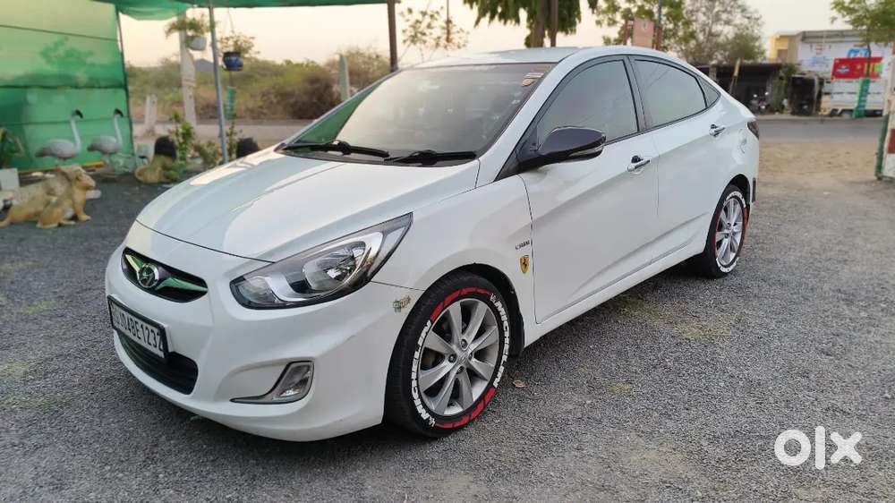 Hyundai Verna Fluidic Sx