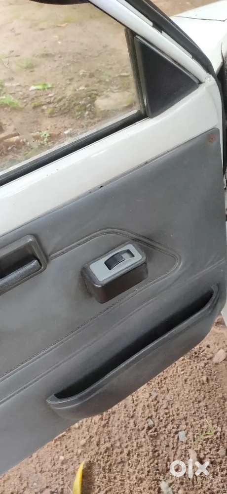 Maruti Suzuki 800 With Power Window And Remote Lock And Unclock