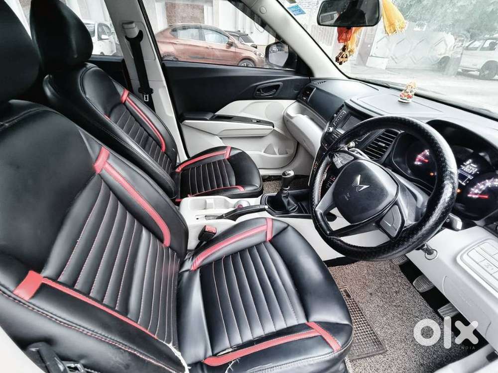 Mahindra Xuv300 W6, 2024, Petrol