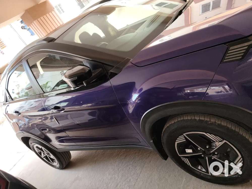 Tata Nexon Top Model Purple Fearless Pr Plus S Dca Dual Tone