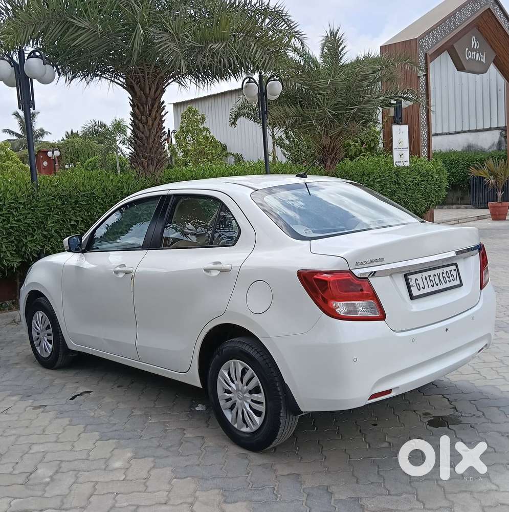 Maruti Suzuki Dzire 1.2 Vxi Amt, 2020, Petrol