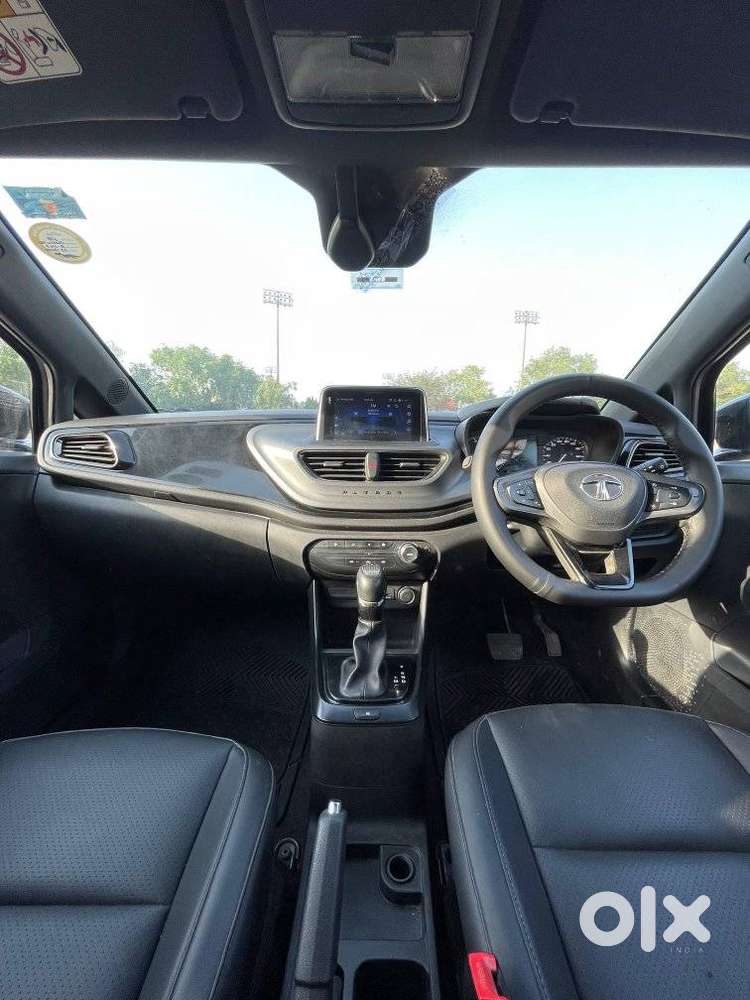 Tata Altroz 1.2 Xta Dark Edition, 2024, Petrol