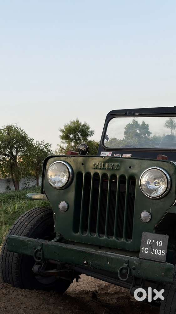Vintage Jeep Kaiser 1970 Diesel