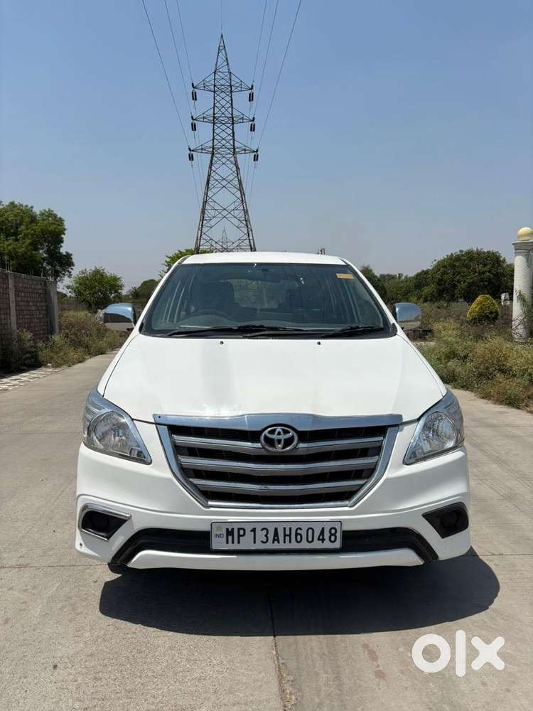 Toyota Innova 2016 Diesel Well Maintained