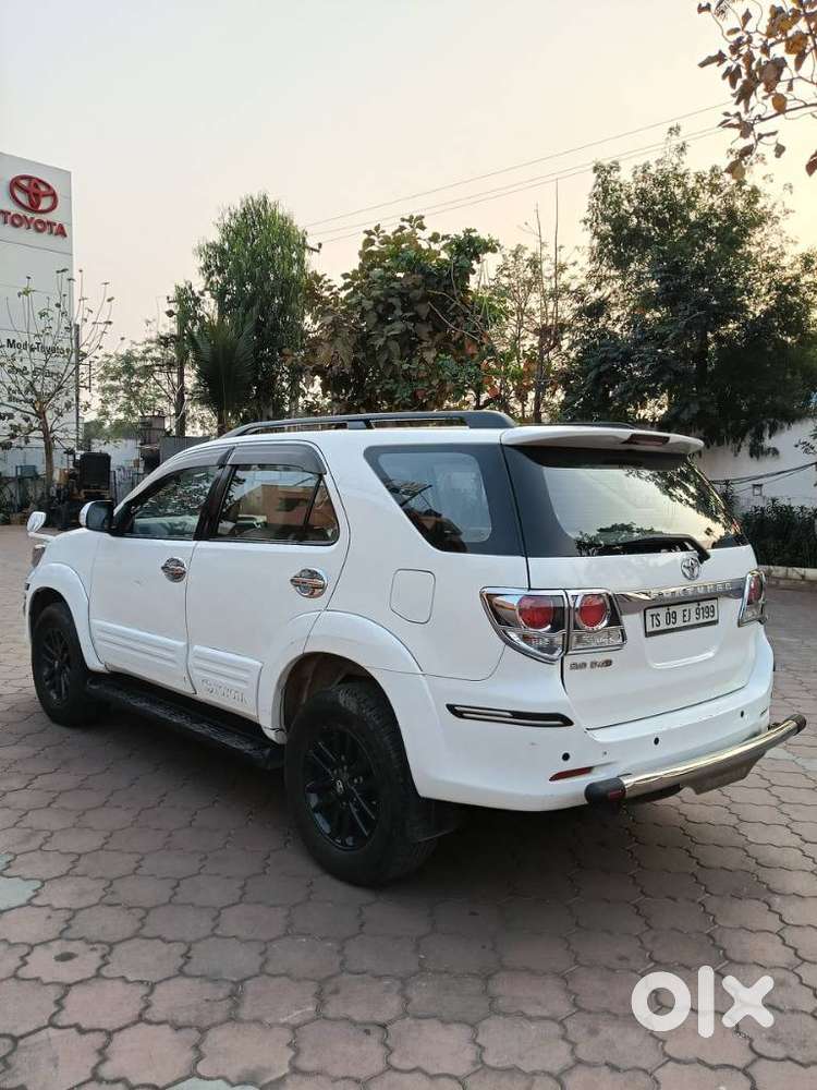 Toyota Fortuner 3.0 4x2 Mt, 2015, Diesel