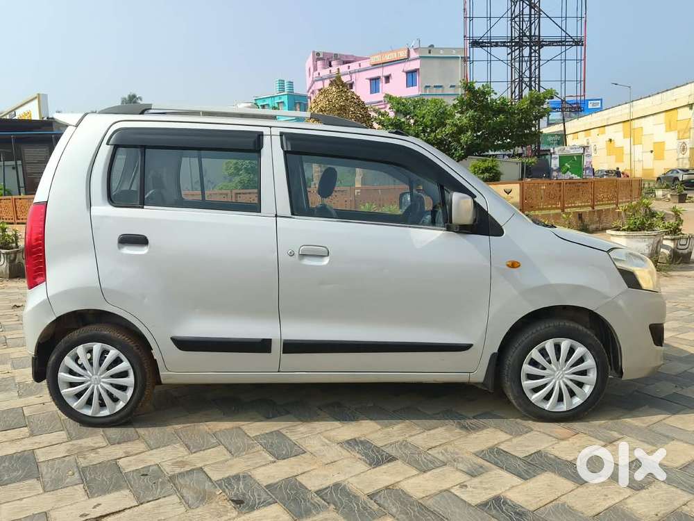Maruti Suzuki Wagon R Vxi, 2017, Petrol