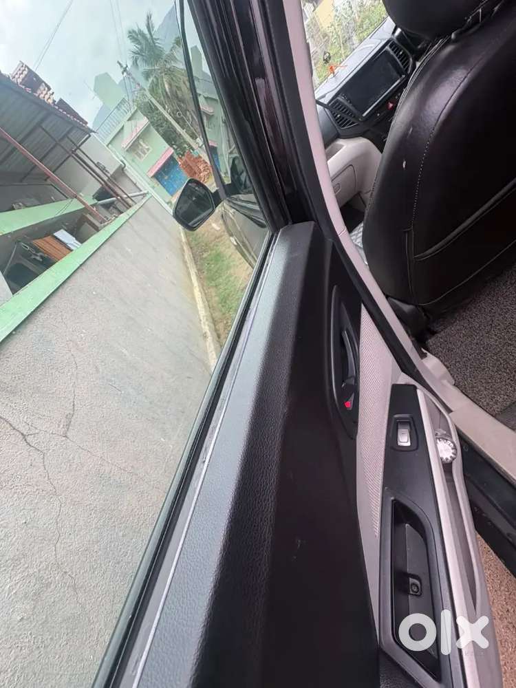 Mahindra Xuv300 2024 Petrol