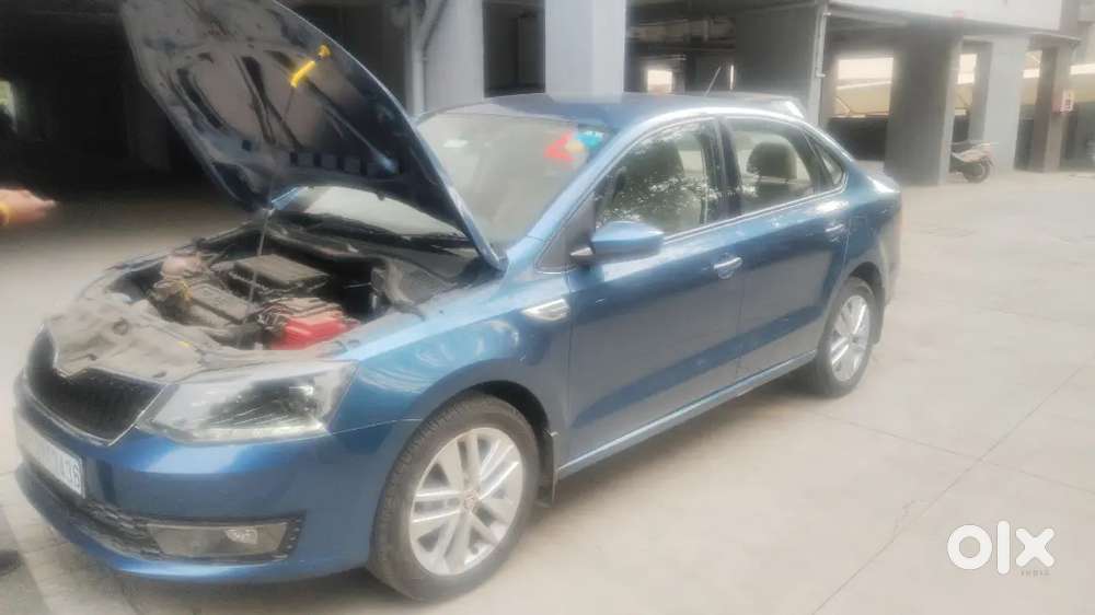 Skoda Rapid Elegance 1.6 Mpi Petrol 2017 Silk Blue
 For Sale.