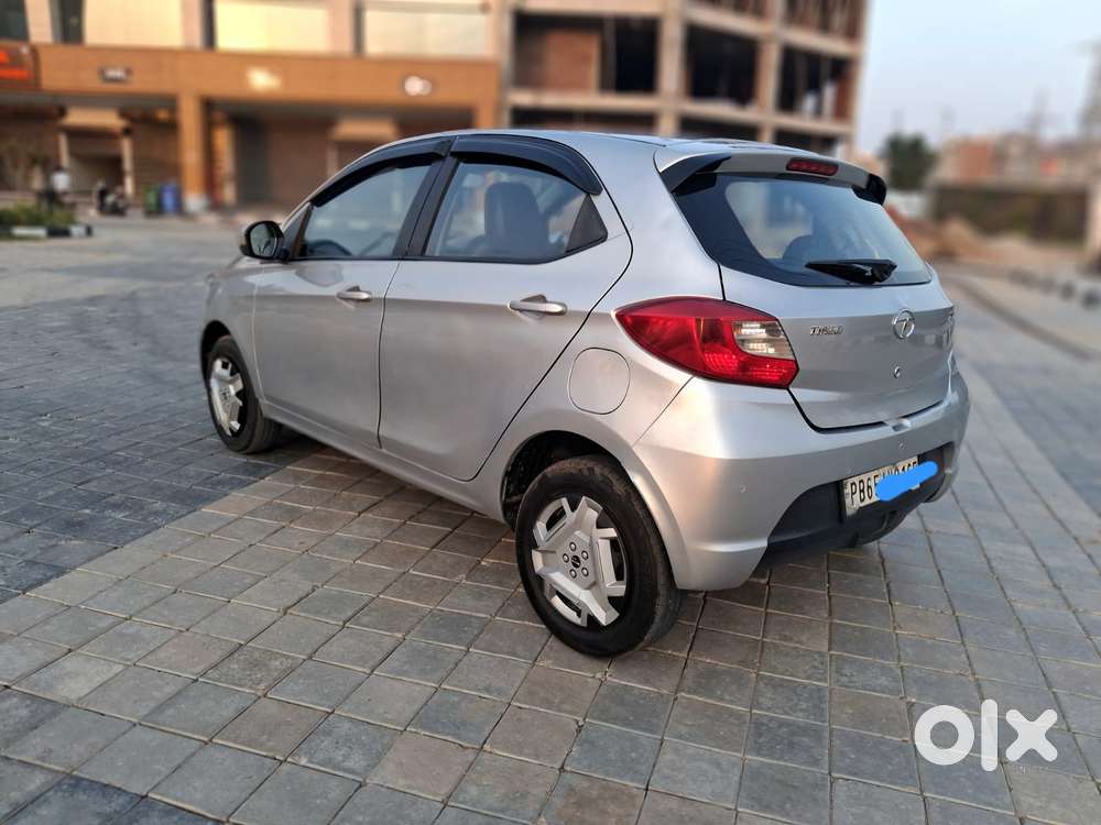 Tata Tiago 1.05 Revotorq Xz, 2018, Petrol