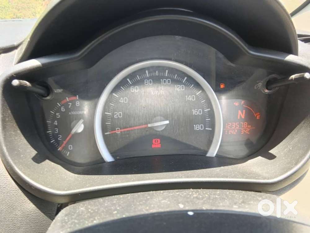 Maruti Suzuki Celerio 1.0 Vxi Amt, 2015, Petrol