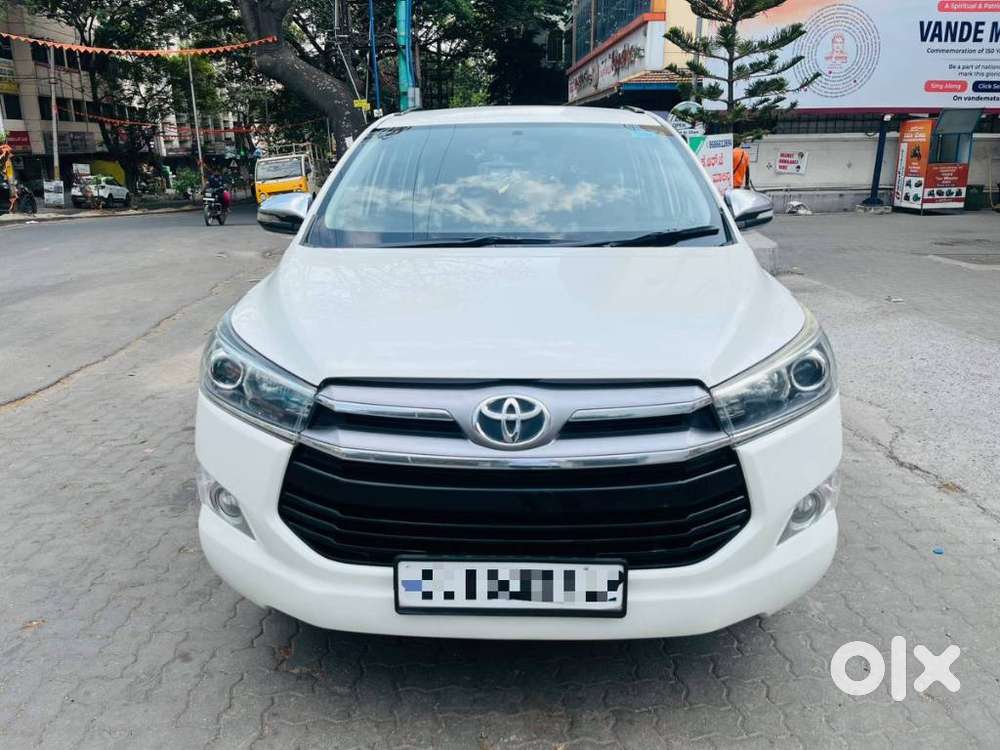 Toyota Innova Crysta 2.8z Automatic, 2017, Diesel