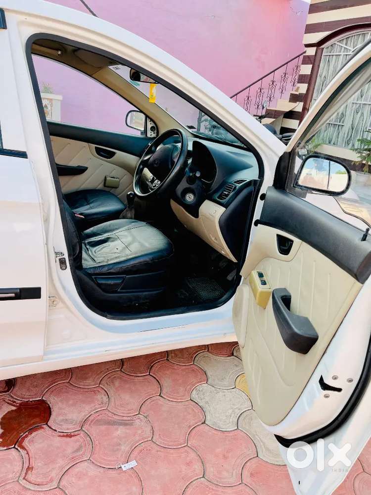 Hyundai Eon 2014 Petrol 72000 Km Driven