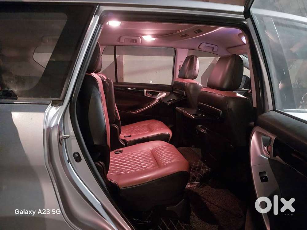 Toyota Innova Crysta 2017