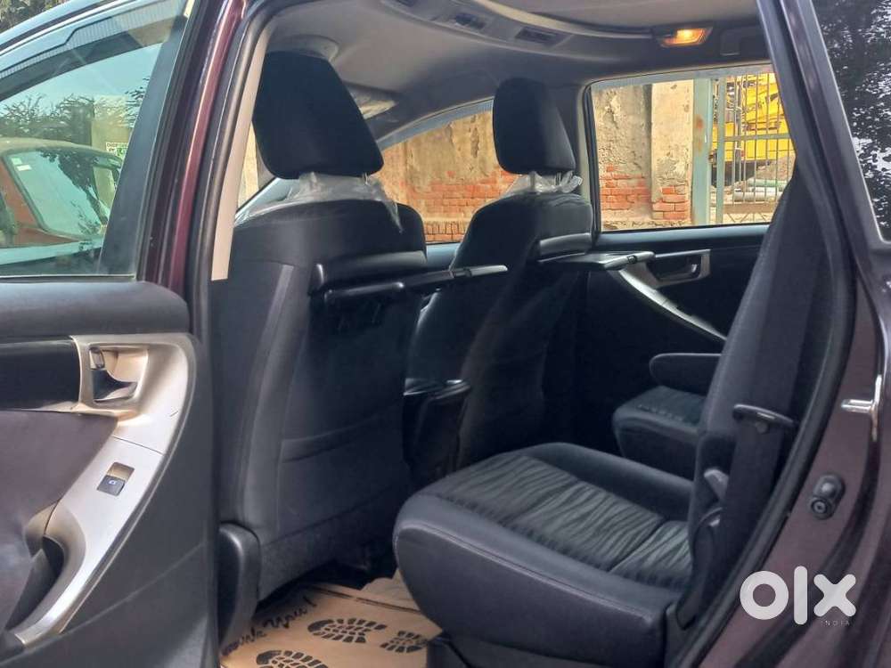 Toyota Innova Crysta 2.4 Vx Mt, 2019, Diesel