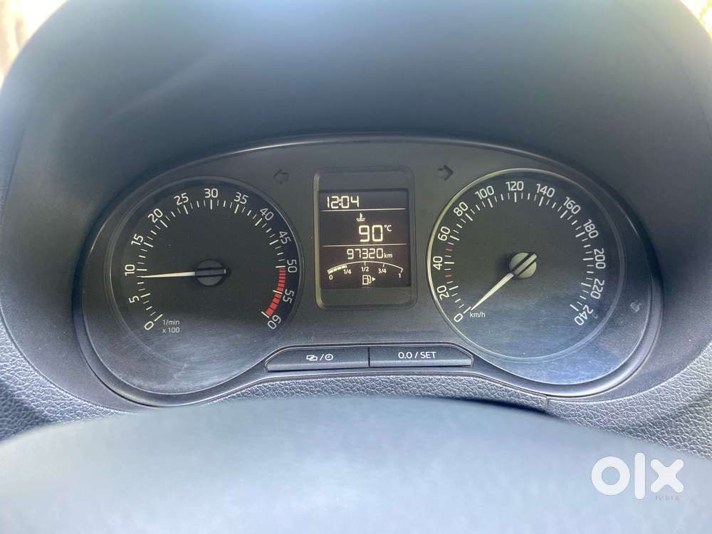 Skoda Rapid Ambition 1.6 Tdi Cr Manual Plus, 2018, Diesel