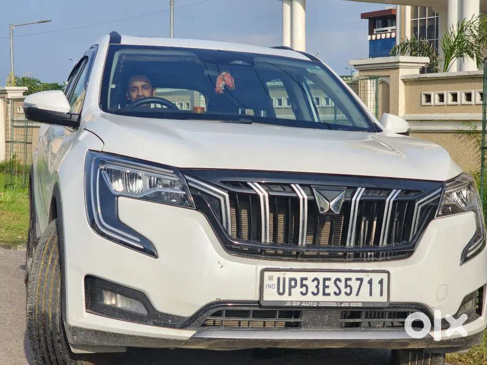 Mahindra Xuv700 2023 Diesel Well Maintained