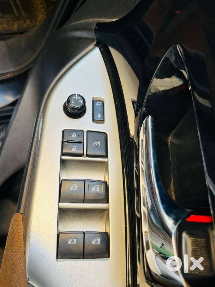 Toyota Innova Crysta Zx 2.4 Diesel 7 Seater, 2022, Diesel